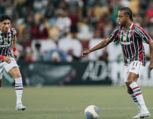 KENO: Entrou e mudou o jogo, jogando muito ao incomodar a defesa do Cuiabá. Participou ativamente do lance do gol, ao finalizar para a defesa de Walter, que deu rebote. Nota: 7,5. FOTO: Luças Merçon/Fluminense