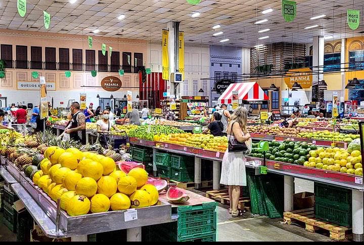 Apesar do prêmio, González diz que seguirá trabalhando no supermercado. É um trabalho considerado complicado, pelas jornadas corridas e a possibilidade de ser chamada em meio à folga. -Adriano Gadini por Pixabay