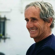 Alain Prost não quer ser lembrado apenas pela rivalidade com Senna -  Reprodução Canal +