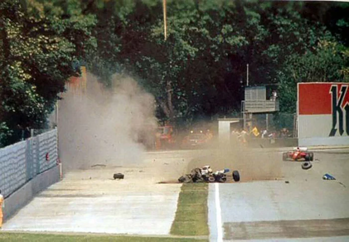 30 anos sem Ayrton Senna: Inteligência Artificial mostra como ele estaria hoje - DomÃ­nio pÃºblico