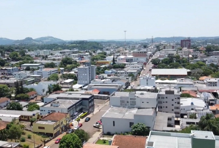 O incidente curioso aconteceu no município de Laranjeiras do Sul, que fica a cerca de 360 quilômetros da capital Curitiba.