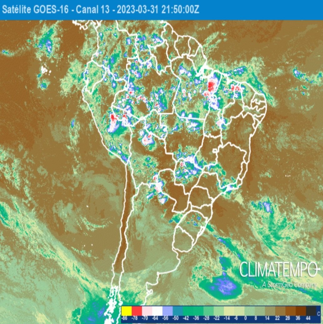 Os mapas meteorológicos mostraram na ocasião que havia uma tendência a esse tipo de fenômeno no sul e no sudeste do Brasil.