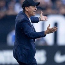 Corinthians de Ramón Díaz engatou nove vitórias seguidas na reta final do Brasileirão - (crédito: Foto: Rodrigo Coca/Agência Corinthians) Corinthians de Ramón Díaz engatou nove vitórias seguidas na reta final do Brasileirão - (crédito: Foto: Rodrigo Coca/Agência Corinthians)