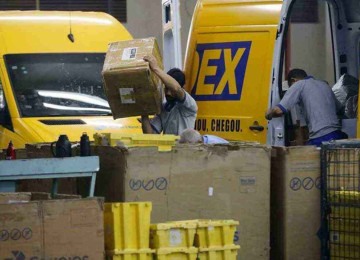 Correios possuem atualmente 85 mil funcionários -  (crédito: Fernando Frazão/Agência Brasil)