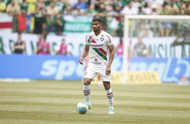 THIAGO SANTOS - Teve uma boa atuação ao neutralizar o setor ofensivo do adversário, com desarmes e interceptações. Nota: 6,5. Foto: Marcelo Gonçalves/Fluminense
