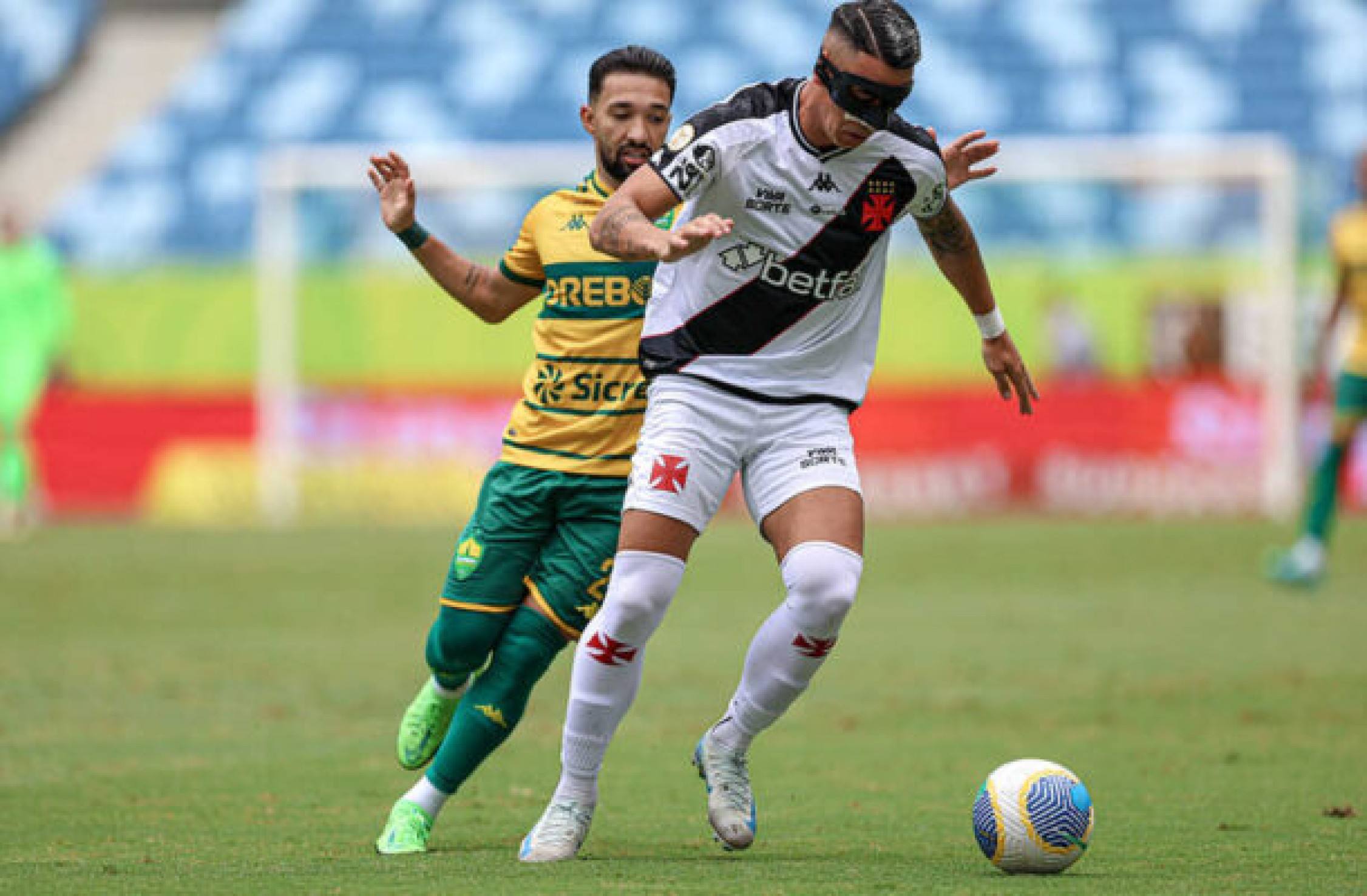 Vasco bate o Cuiabá e termina o Brasileirão em décimo