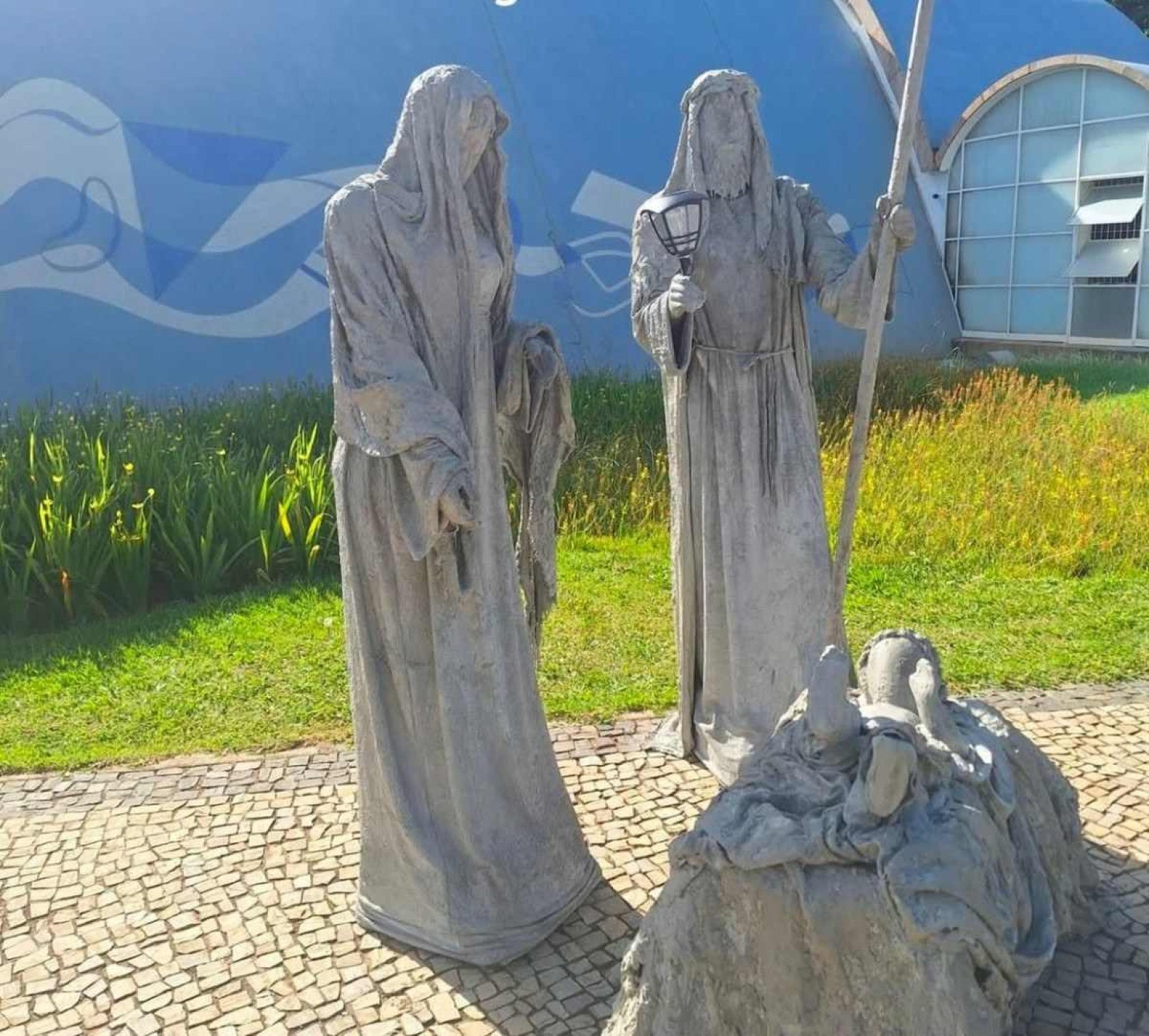 Natal 2024: Presépio da Igreja da Pampulha, em Belo Horizonte, recebe bênção e já está aberto à população.