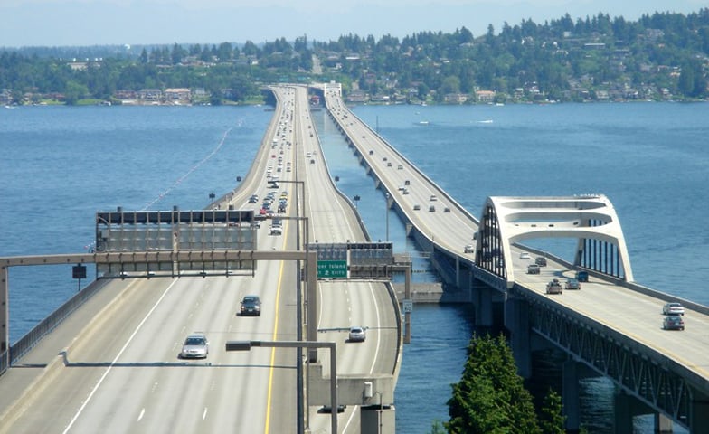 Interstate 90 (EUA) - 5.158 km - Interstate 90 - Faz parte do sistema interestadual de autoestradas dos EUA. Construída em 1956.