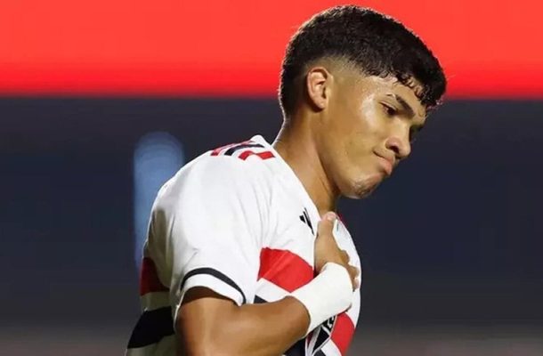 WILLIAM GOMES - Após ouvir pedidos para ser titular do Botafogo, o garoto aproveitou a oportunidade. Em uma partida de muita entrega, marcou o gol do Tricolor na partida que coroou uma boa atuação. NOTA: 7,5 - Foto: Rubens Chiri / saopaulofc