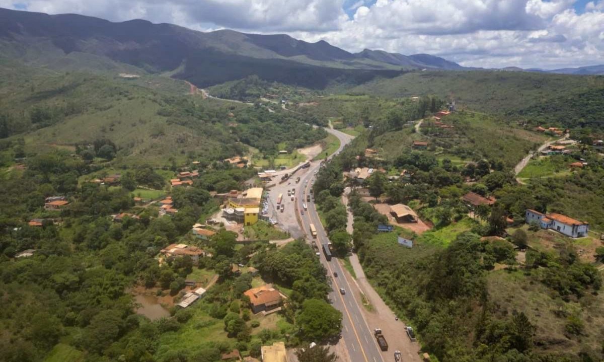 Nos primeiros 100 dias de nova administração, Curva da Celinha, em Ribeirão do Eixo, não registrou nenhum acidente fatal -  (crédito: Reprodução / EPR Via Mineira)