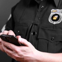 Como outros países do mundo usam câmeras corporais no combate ao crime
