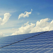 Verão beneficia produção de energia solar e oferece mais economia e eficiência - DINO