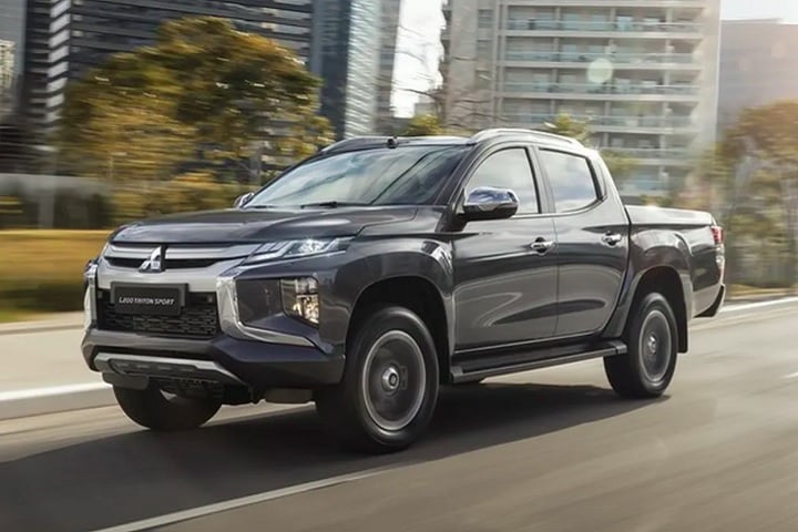 Ao contrário da Mitsubishi L200 Triton (foto), que se tornou a primeira picape a conquistar cinco estrelas nos protocolos do teste vigentes desde 2020, outros vários que circulam no Brasil receberam nota zero.