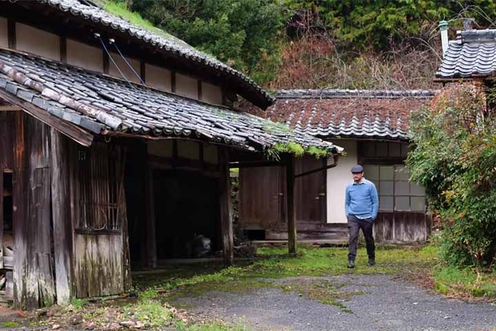 A queda de 0,7% em relação a 2022 foi a maior no país desde o começo dos registros em 1968. Assim, a população japonesa sofre redução pelo 15º ano consecutivo. 

