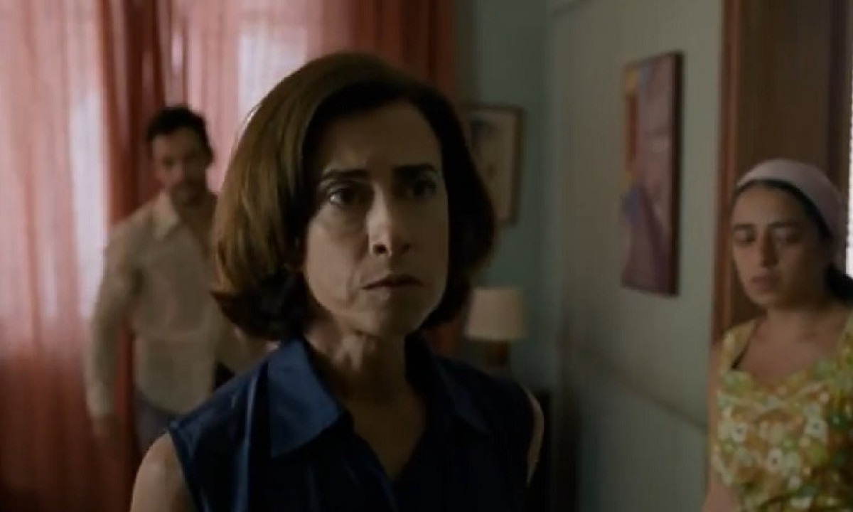Atriz Fernanda Torres em cena do filme Ainda Estou Aqui -  (crédito: reprodu&ccedil;&atilde;o)