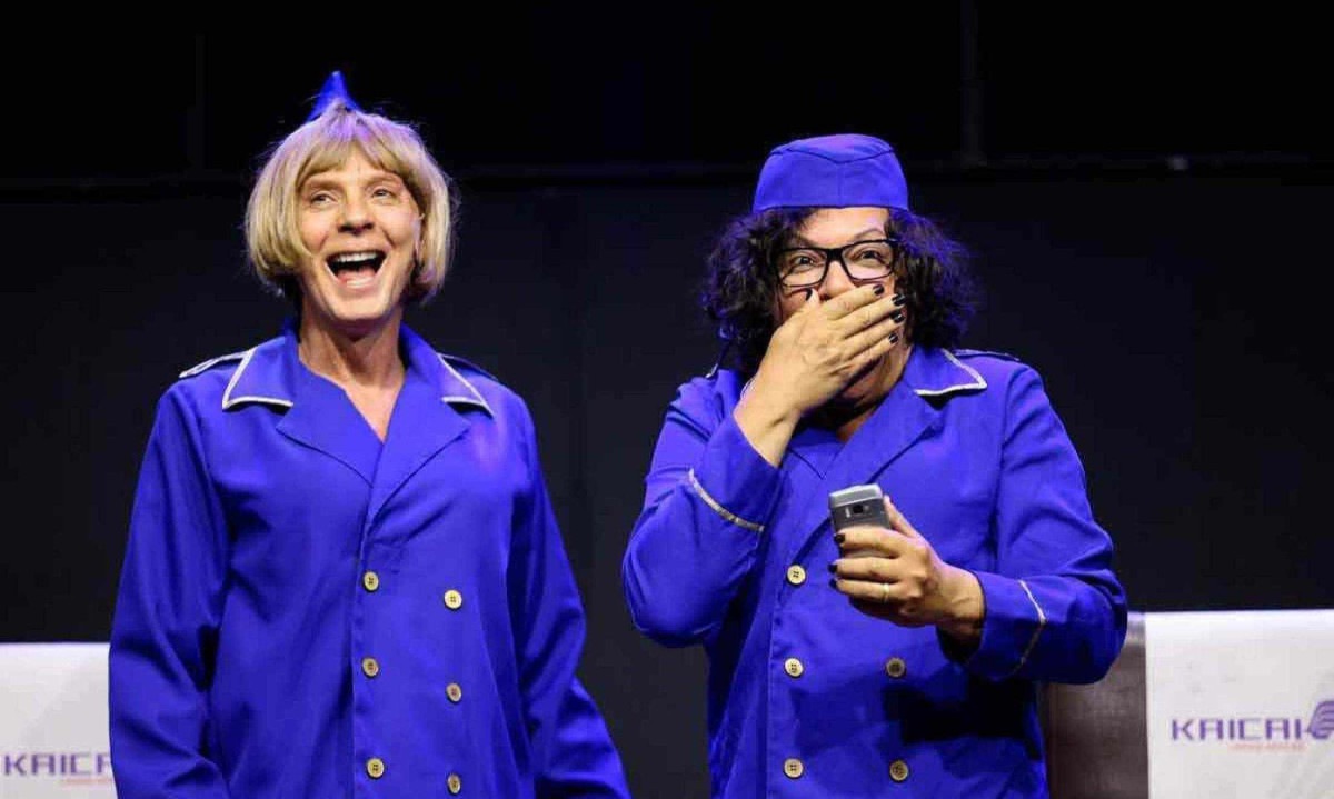 Carlos Nunes e Kayete sobem ao palco do Cine Brasil Vallourec com cena do espetáculo que vem fazendo sucesso nos teatros de Belo horizonte desde 2021 -  (crédito: Arquivo Pessoal)