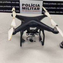 Drone foi encontrado perto de presídio em Governador Valadares  -  (crédito: Divulgação/ Polícia Civil)