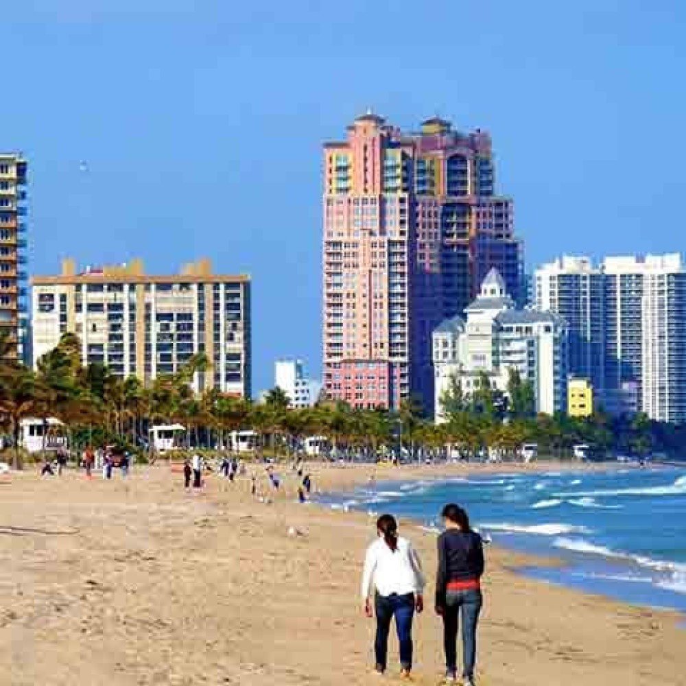 Dólar acima de R$ 6? Estratégias para economizar nas férias