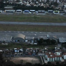 Câmara barra projetos que impediriam bairro no Aeroporto Carlos Prates - Gladyston Rodrigues/EM/D.A Press