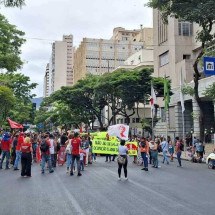 BH: manifestação fecha avenida no Centro da capital