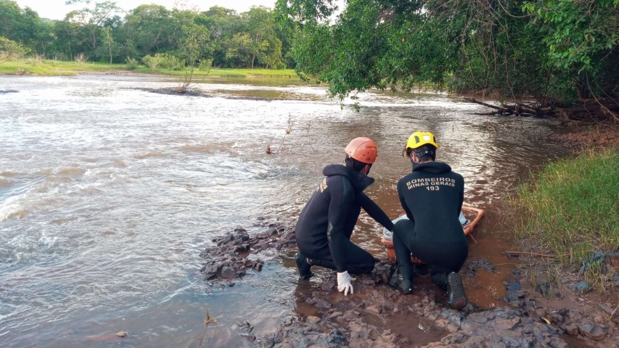 Corpo encontrado no Rio Tijuco pode ser de jovem desaparecida