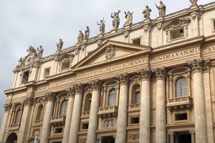 Desde 1984, o Vaticano é reconhecido pela UNESCO como Patrimônio Mundial, destacando seu valor universal.