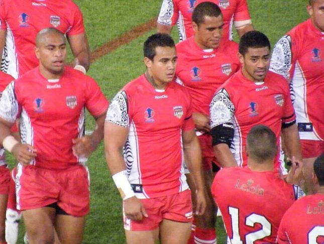 Outra curiosidade sobre Tonga é que o rugby é o esporte mais popular por lá. Apesar de pequeno, o país chegou a participar quatro vezes da Copa Mundial de Rugby, a primeira delas em 1987.