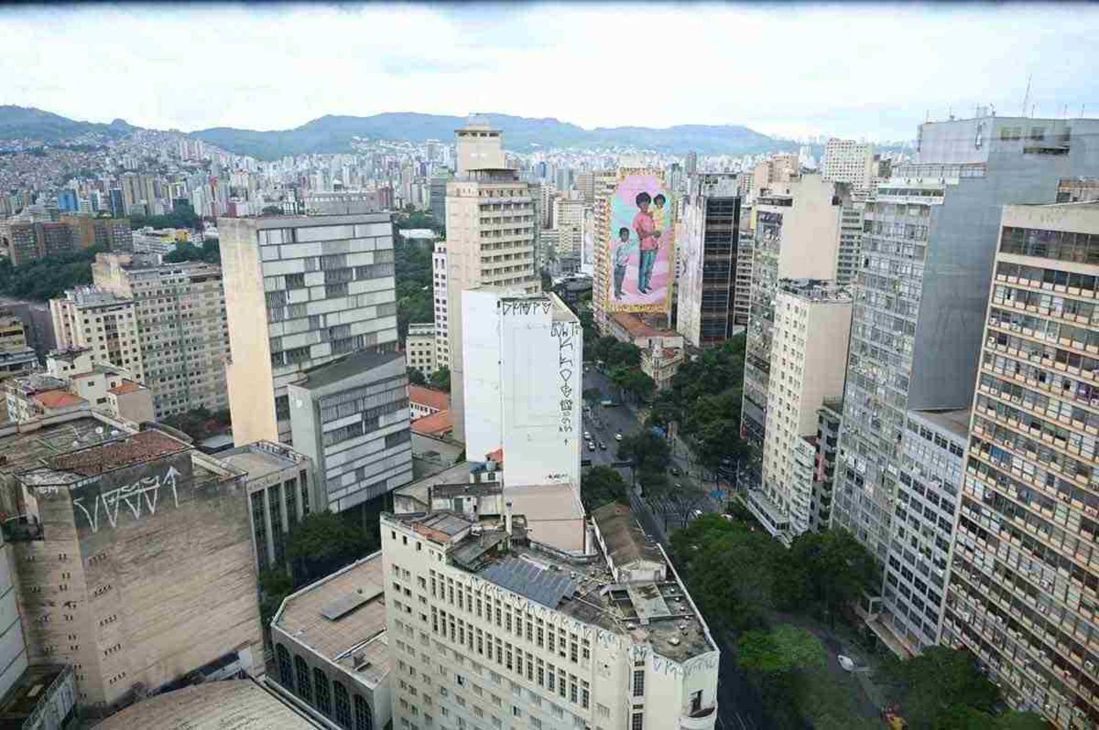 Do alto dos seus 127 anos, BH exibe belezas em 360°