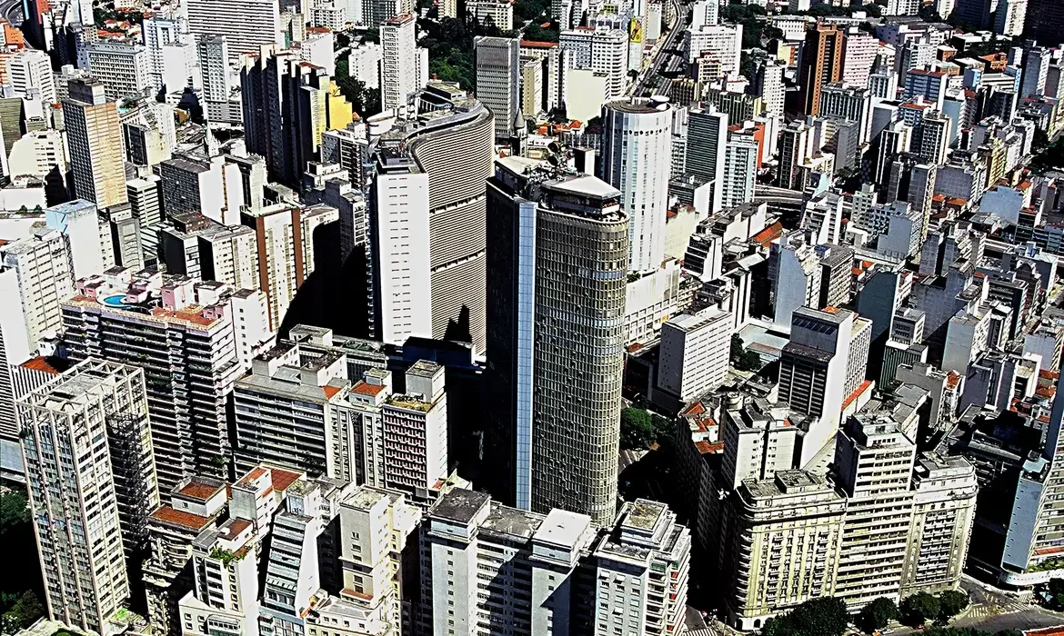 Concentração de prédios em região central de São Paulo, Capital -  (crédito: Arquivo/Agência Brasil)