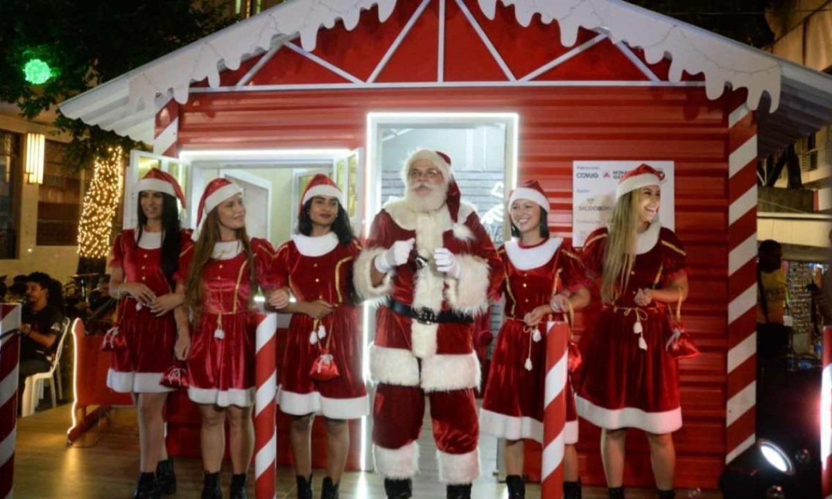 Com atrações gratuitas, a tradicional residência do Bom Velhinho ficará aberta até a véspera de Natal (24/12) -  (crédito: Tulio Santos/EM/D.A.Press. Brasil. Belo Horizonte - MG.)