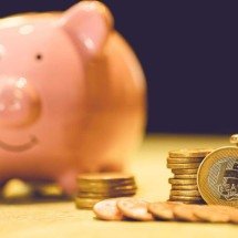 Com alta dos juros, renda fixa chega aos R$ 4 trilhões - DINO