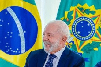 Google derruba vídeos com fake news sobre saúde de Lula