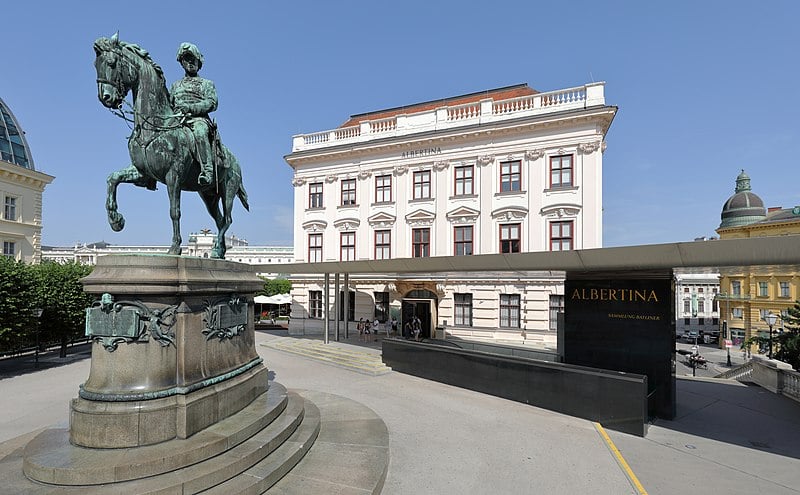 7º lugar: Viena, na Áustria - Ópera, arte e música são manifestações artísticas ricas na cidade natal de Mozart. O museu The Albertina e Albertina Modern, com obras de Picasso, Manet e outros gigantes da pintura, e o Donauinselfest, maior festival de música ao ar livre e gratuito do mundo, foram destacados pelos moradores. 