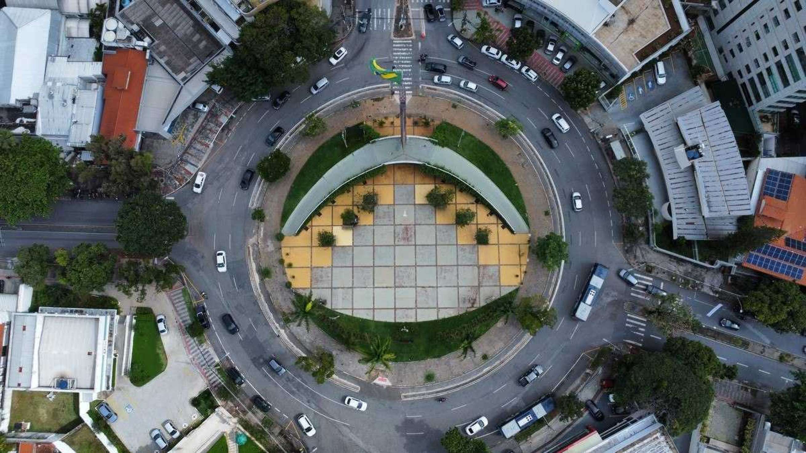 Praça da Bandeira, na Região Centro-Sul