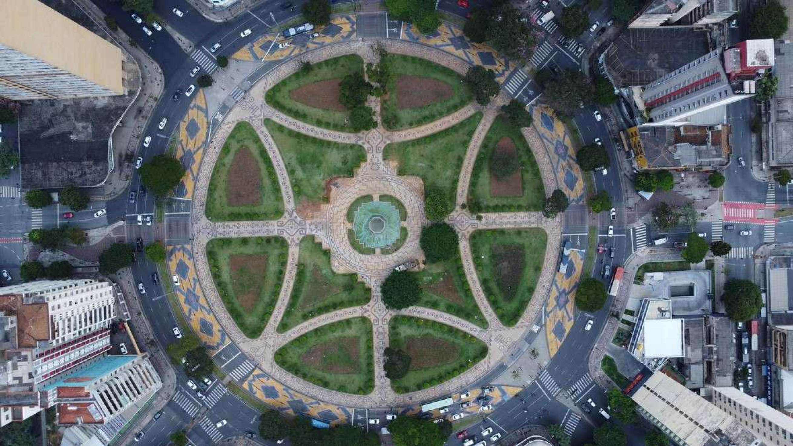 Praça Raul Soares, na Região Centro-Sul
    
