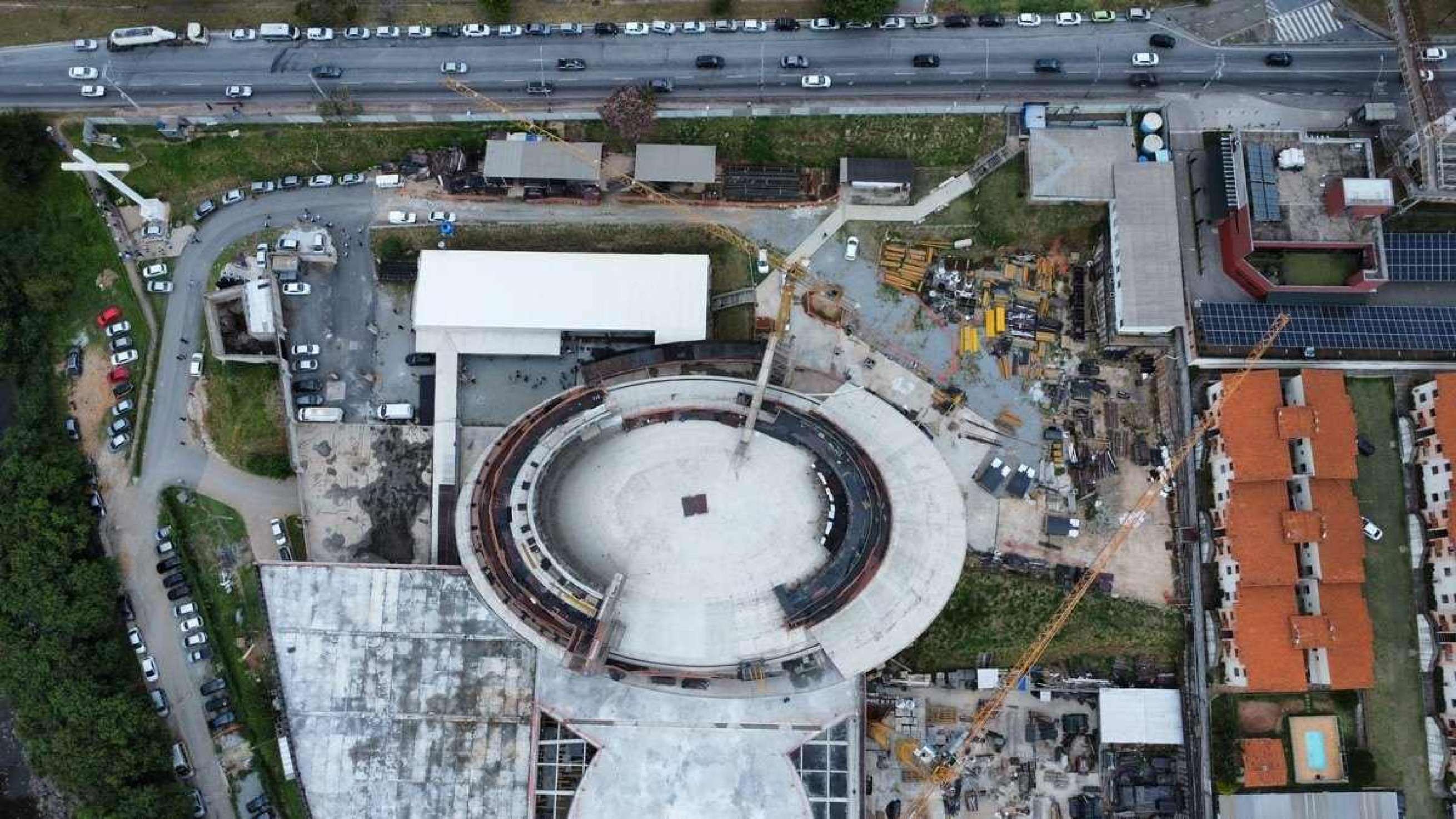 Vista da obra da Catedral Cristo Rei, na Região de Venda Nova