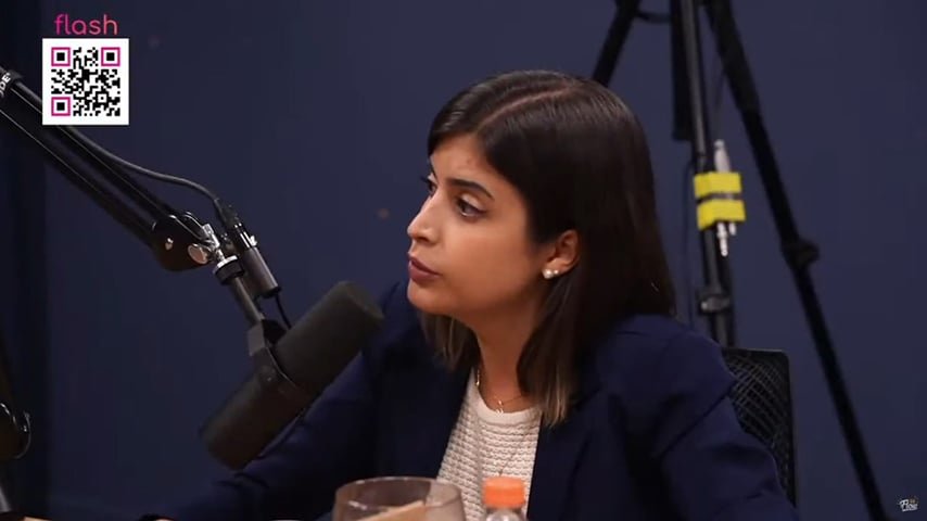Uma das caras novas na corrida à prefeitura paulistana, Tabata Amaral terminou em quarto lugar no 1º turno com 9,91% dos votos, à frente de outros seis candidatos, entre eles o apresentador José Luiz Datena (PSDB). Ela viralizou com vídeos de denúncias contra o adversário Pablo Marçal e recortes de debate entre os candidatos.
