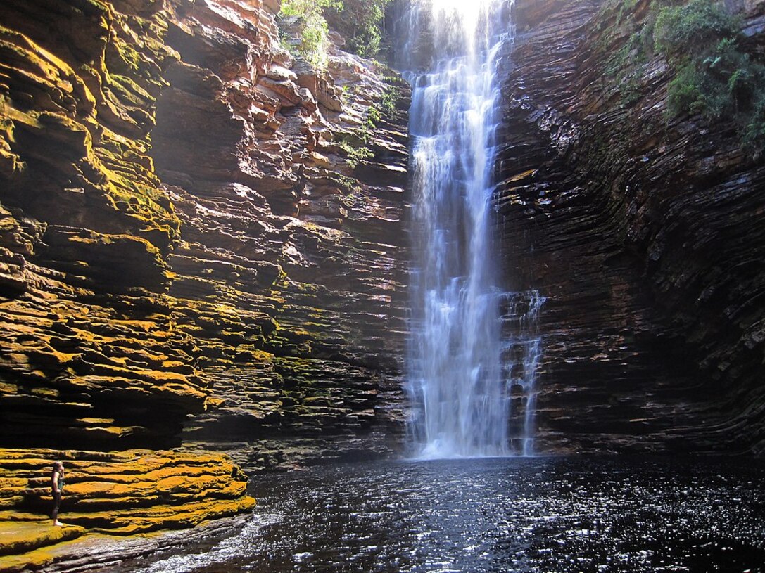 A principal atração do cânion é a Cachoeira do Buracão, uma queda d'água de 85 metros que se despenca em um poço cristalino de 20 metros de diâmetro.