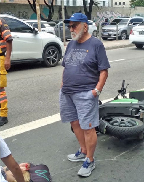 O acidente aconteceu no dia 3 de março, no bairro da Barra Funda, na Zona Oeste de São Paulo. Lima Duarte parou e aguardou a chegada da equipe de socorro, sem se ausentar do local.  