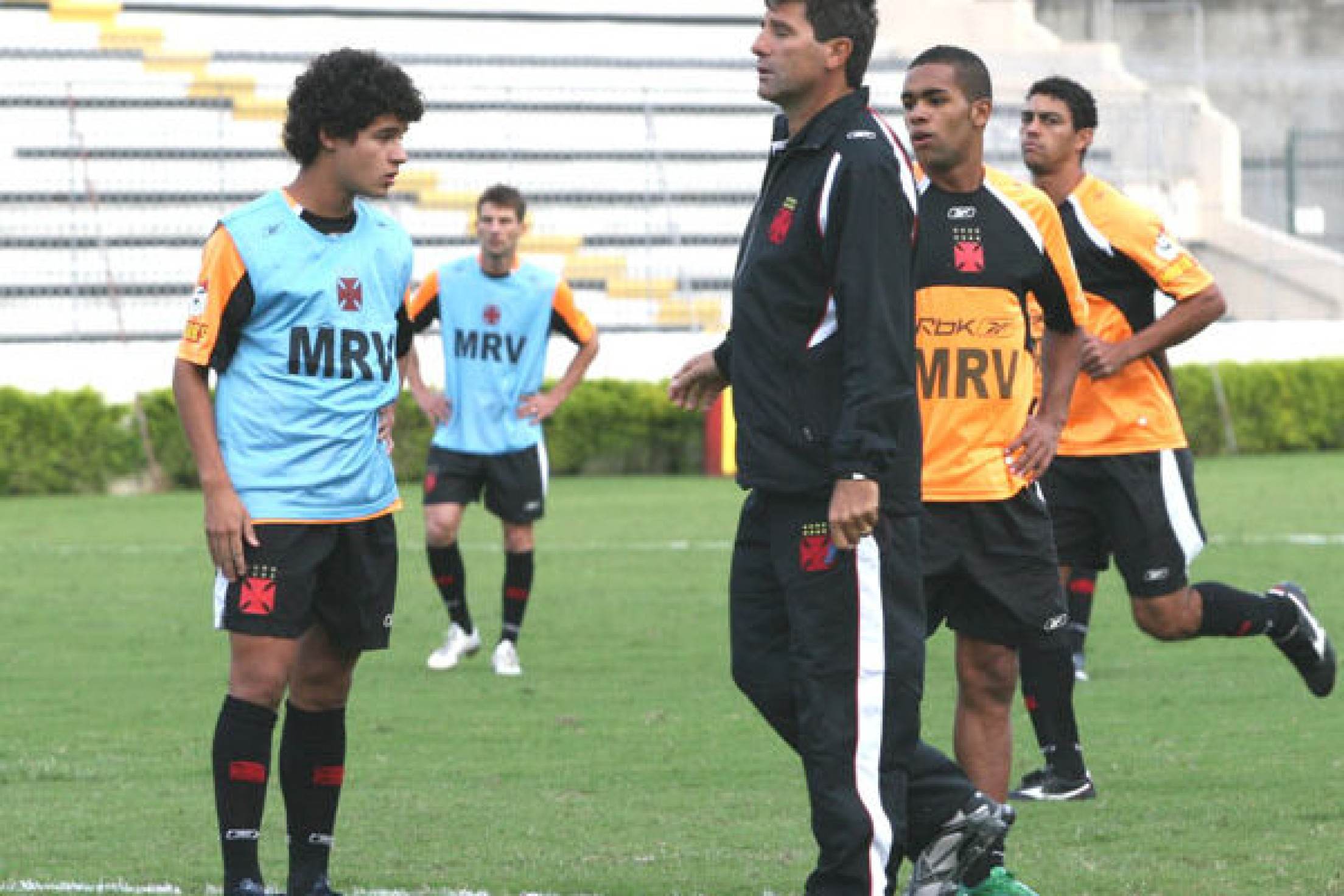 Renato Gaúcho pode reencontrar rostos conhecidos no Vasco; relembre passagens