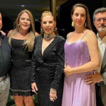 Eduardo Bernis e Magg, Denise Guerra, Julia Salles e José Namen