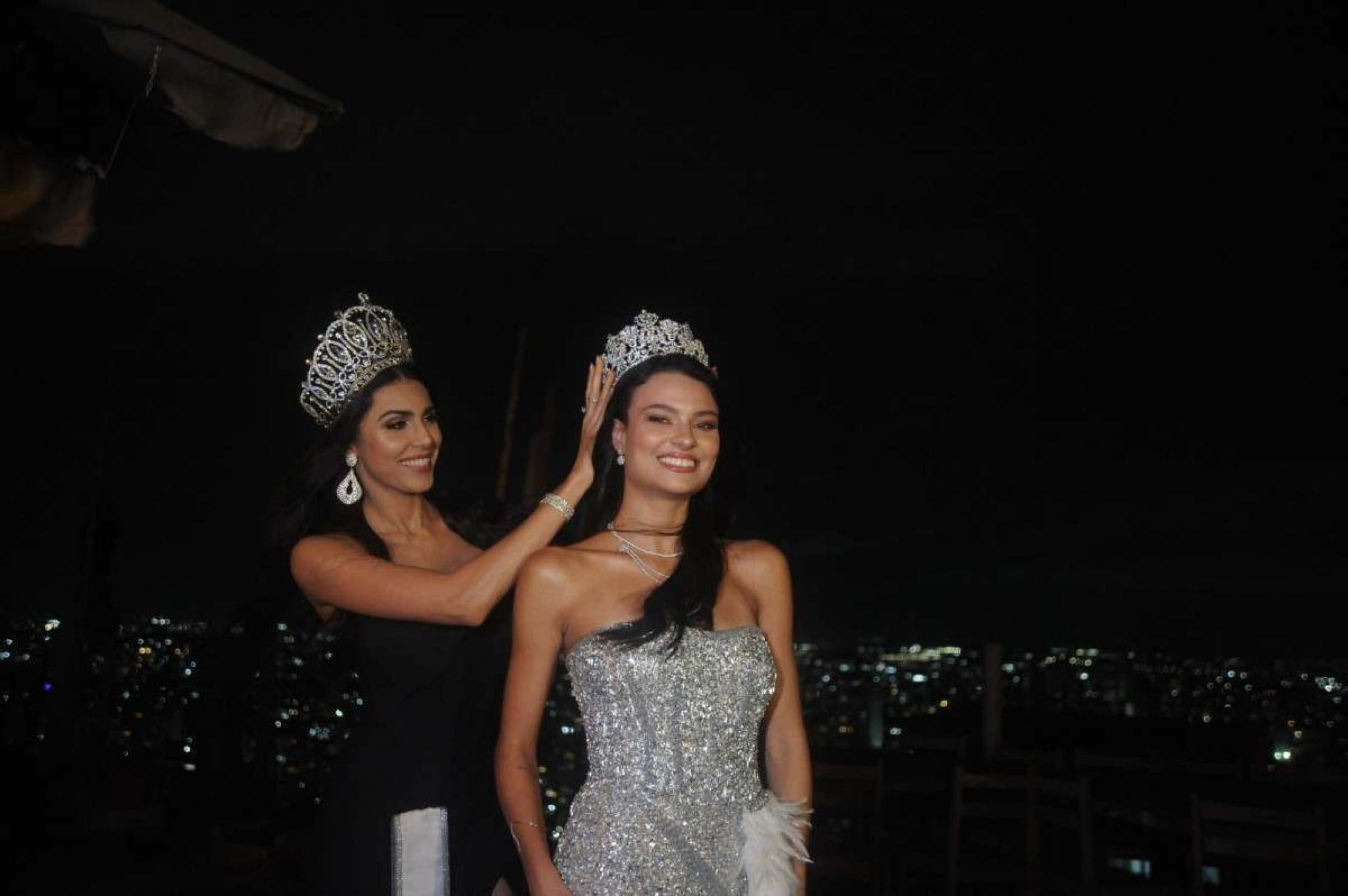 Eduarda Fernandes é aclamada Miss Universe Belo Horizonte 2025