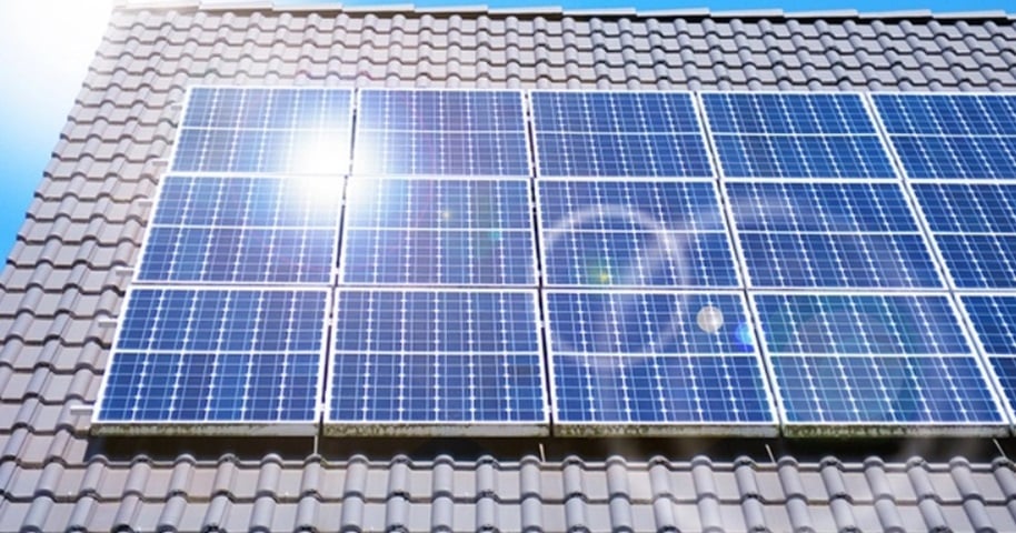 O uso de painéis solares para geração de energia tem crescido no mundo todo, seja em residências ou empresas. E o Brasil não foge à regra, 