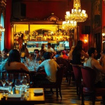 Pesquisa aponta alta nas reservas de bares e restaurantes  - DINO