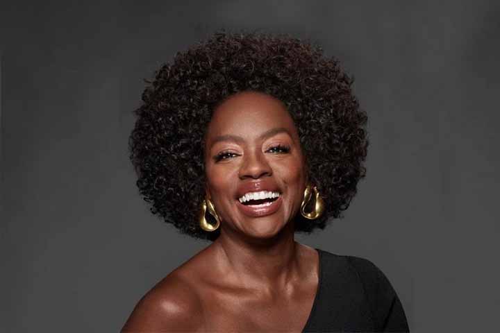 Viola Davis - Atriz e produtora americana, conhecida por suas poderosas performances tanto no cinema quanto na televisão e teatro. Nasceu em 11 de agosto de 1965, em St. Matthews, Carolina do Sul.