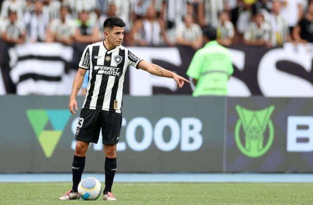 1) ALMADA (meia) - Permanece com o mesmo valor de mercado: 27 milhões de euros (R$ 171 milhões) - Foto: Vitor Silva/Botafogo