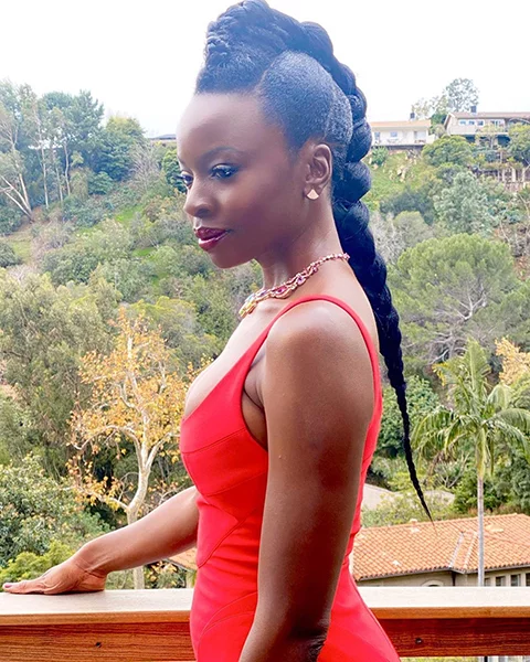 Danai Gurira - Atriz e dramaturga americana, conhecida por seus papéis na série 