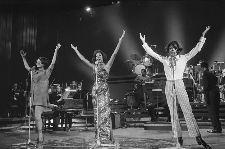 Ela começou sua carreira nos anos 1960 como vocalista do grupo The Supremes, um dos mais bem-sucedidos grupos vocais da história da música, com hits como 