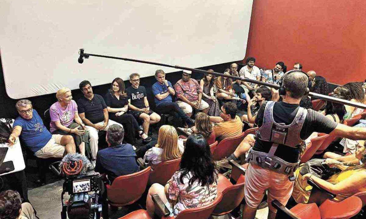 Debate no Galpão Cine Horto reuniu atores da trupe mineira e do espetáculo 