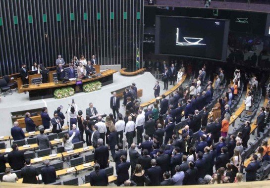 Congresso já pensa em votação após o Natal para aprovar pacote fiscal